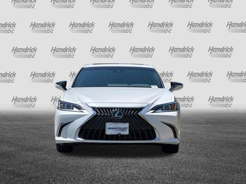 Used 2025 Lexus ES 300h w/ Premium Package FWD image 10
