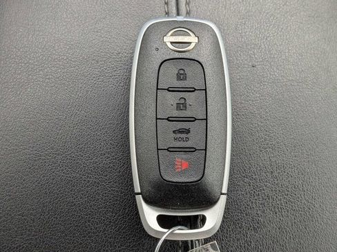 Certified 2024 Nissan Sentra SV image 29