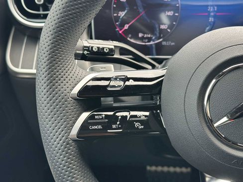 New 2025 Mercedes-Benz GLC 300 GLC 300 image 33