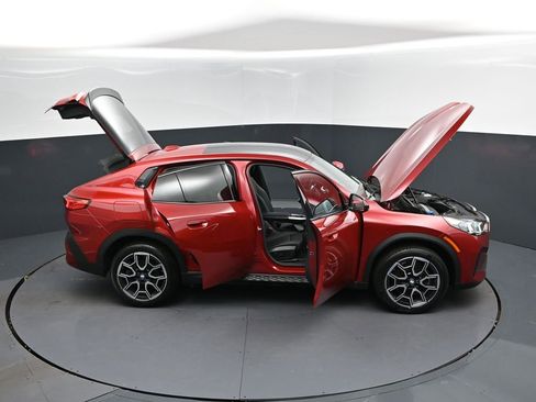 Certified 2024 BMW X2 xDrive28i AWD/4WD image 48