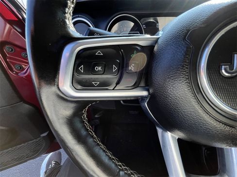 Used 2021 Jeep Gladiator Overland w/ Popular Equipment Package image 15