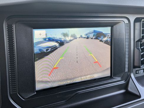 Used 2021 Ford Bronco Base image 23