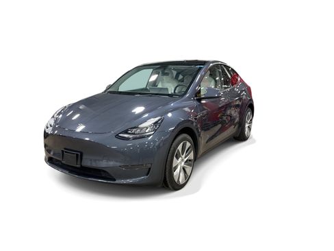 Certified 2023 Tesla Model Y AWD image 1