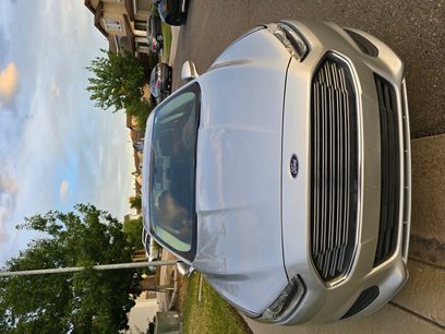 Used 2016 Ford Fusion SE