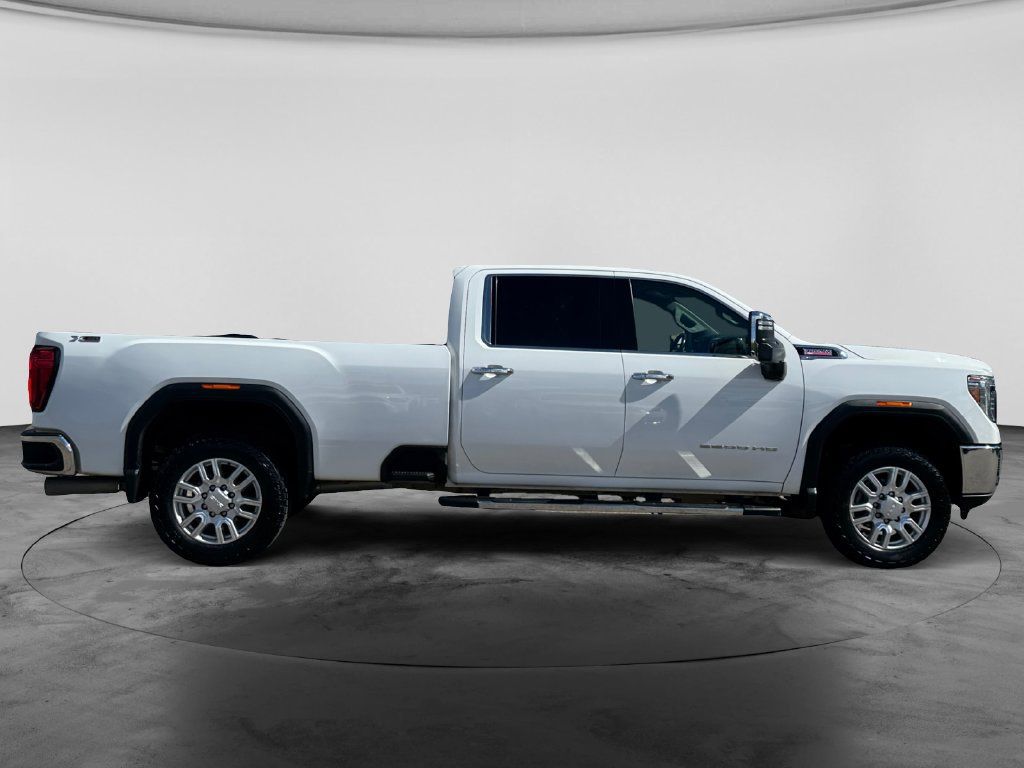 Used 2020 GMC Sierra 3500 SLT w/ SLT Premium Plus Package AWD/4WD image 11