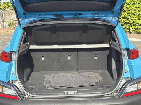 Used 2022 Hyundai Kona SEL w/ Convenience Package image 32