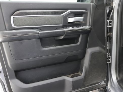 Used 2021 RAM 2500 Big Horn w/ Level 2 Equipment Group image 46