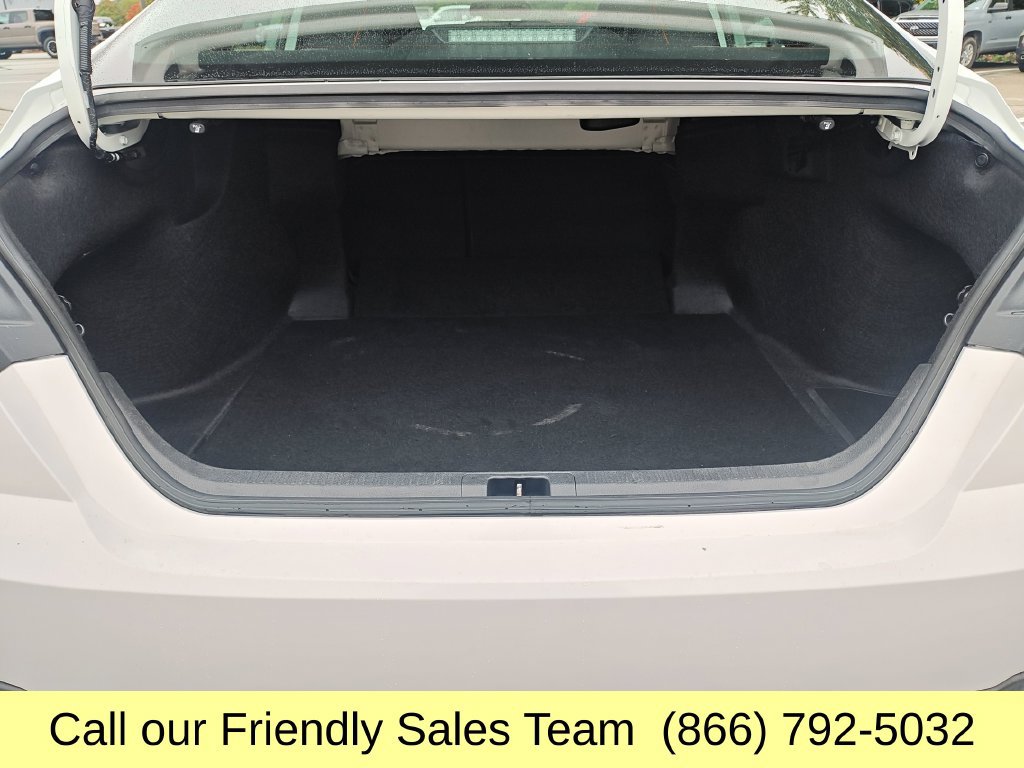 Certified 2025 Toyota Camry SE FWD image 21