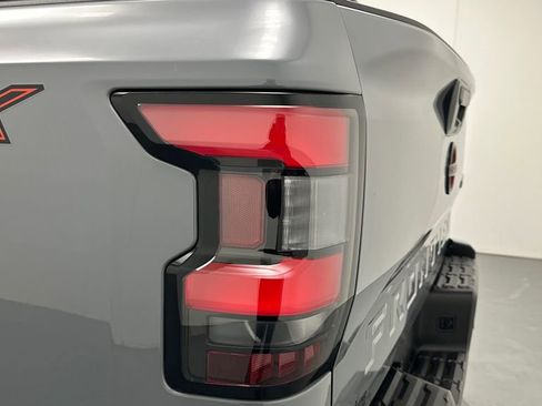 Certified 2022 Nissan Frontier PRO-4X AWD/4WD image 21