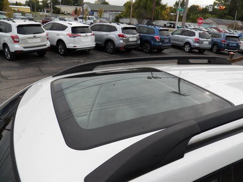 Used 2011 Subaru Forester 2.5X Limited image 7