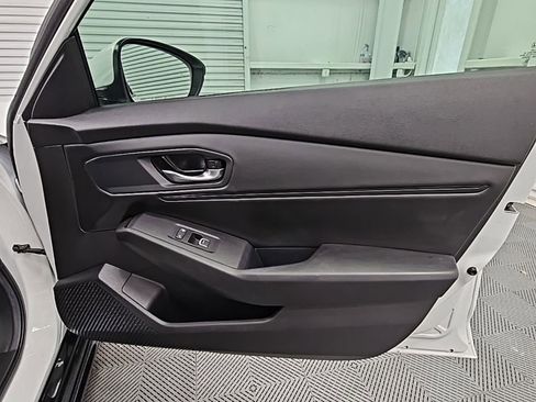 Used 2024 Honda Accord EX-L image 41