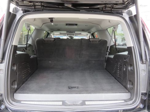 Used 2015 Cadillac Escalade ESV Premium AWD/4WD image 30