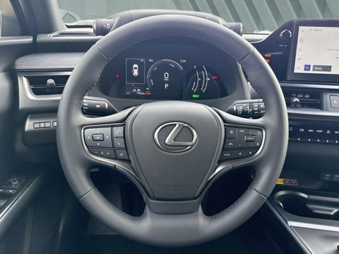 Certified 2026 Lexus UX 300h FWD w/ Accessory Package (Z1) image 14
