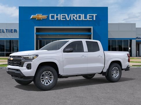 New 2026 Chevrolet Colorado LT w/ LT Convenience Package AWD/4WD image 2