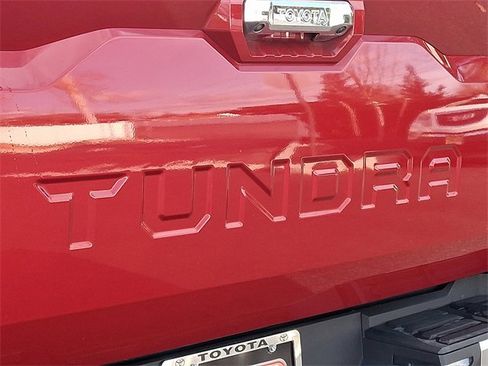 Used 2023 Toyota Tundra Limited image 29