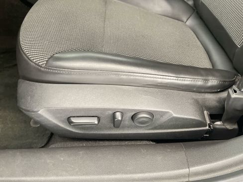 Used 2013 Chevrolet Malibu LT w/ Power Convenience Package FWD image 12