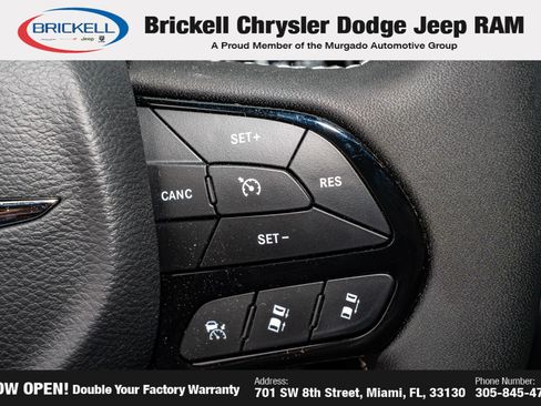 Used 2026 Chrysler Pacifica Select w/ S Appearance Package FWD image 31