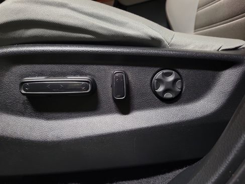 Certified 2020 Honda CR-V EX image 21