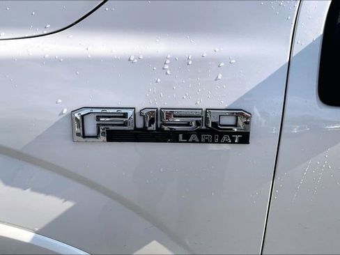 Used 2018 Ford F150 Lariat w/ Trailer Tow Package image 22