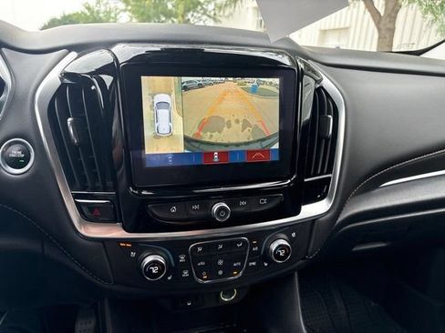 Used 2019 Chevrolet Traverse Premier w/ Redline Edition AWD/4WD image 18