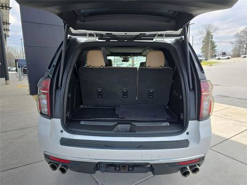 Used 2023 Chevrolet Tahoe Premier image 6