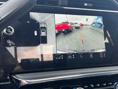 Used 2024 GMC Sierra 2500 Denali w/ Denali Reserve Package AWD/4WD image 34