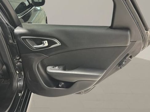 Used 2016 Chrysler 200 Limited w/ Convenience Group FWD image 24