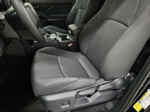 New 2025 Toyota Tacoma 4x4 Double Cab image 22