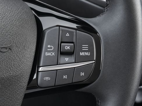 Used 2025 Ford Escape Platinum AWD/4WD image 29