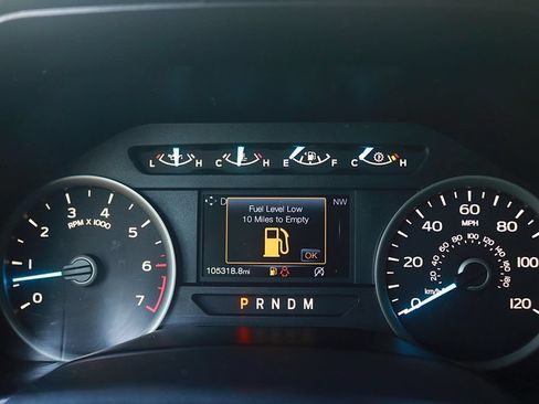 Used 2018 Ford F150 XLT w/ Equipment Group 302A Luxury AWD/4WD image 19