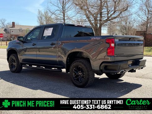 Used 2021 Chevrolet Silverado 1500 LT Trail Boss w/ LPO, Dark Essentials Package image 8