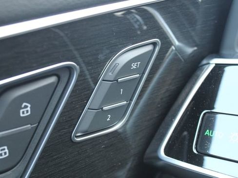 New 2026 Audi Q8 Premium Plus AWD/4WD image 4