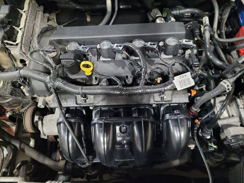 Used 2016 Ford Fusion S w/ Equipment Group 101A image 30