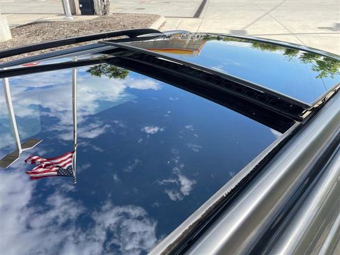 Used 2011 MINI Cooper Clubman S image 24