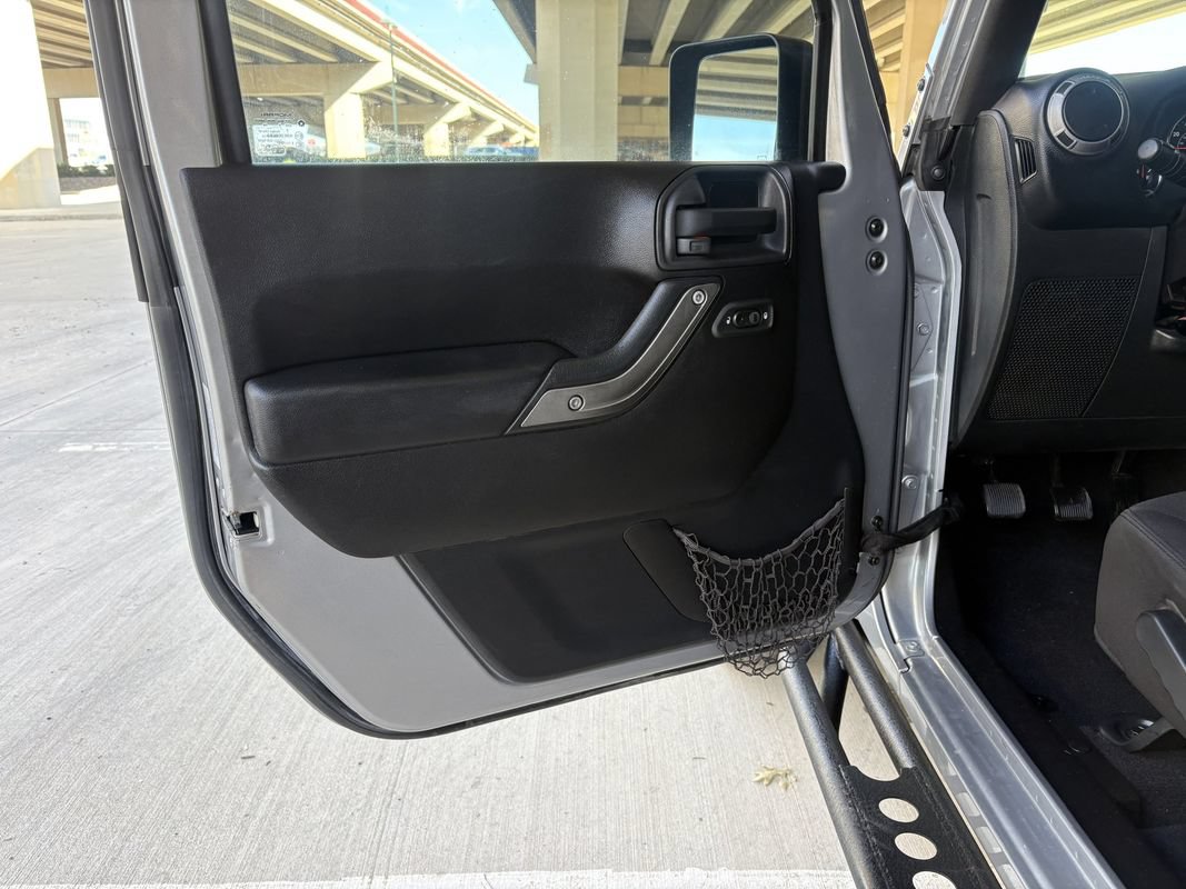 Used 2016 Jeep Wrangler Unlimited Sport w/ Quick Order Package 23S AWD/4WD image 15