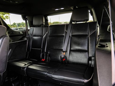 Used 2024 Cadillac Escalade Premium Luxury w/ Performance Package AWD/4WD image 52