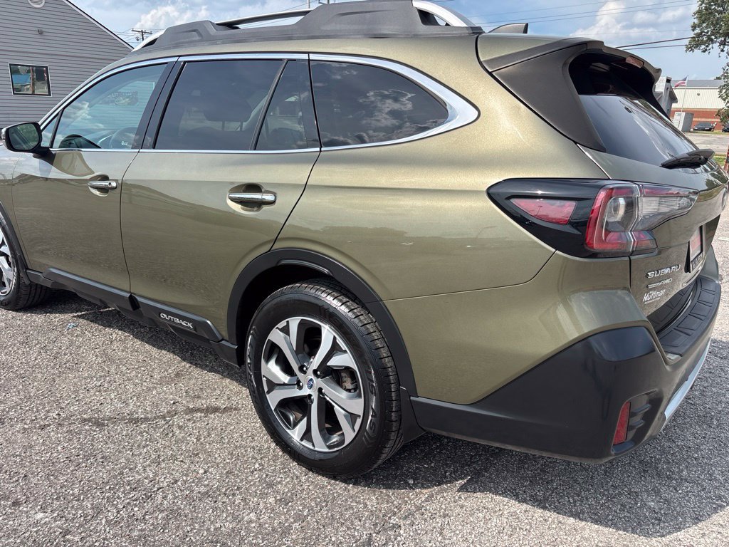 Used 2021 Subaru Outback Premium AWD/4WD image 5