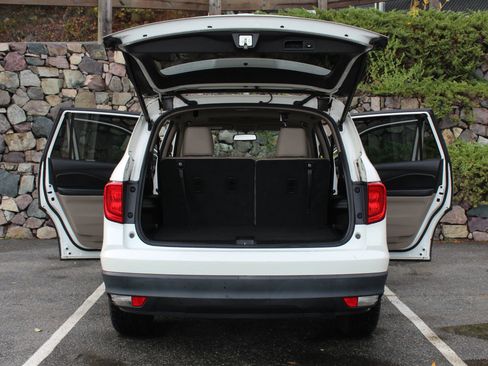 Used 2018 Honda Pilot EX-L image 10