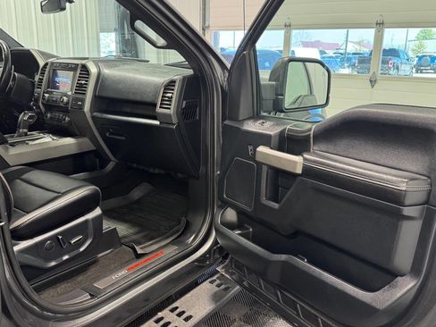 Used 2020 Ford F150 Raptor w/ Equipment Group 802A Luxury AWD/4WD image 24