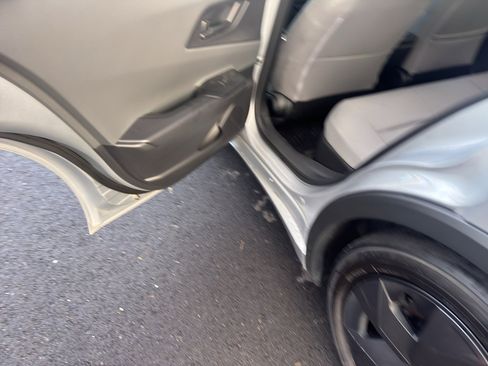 Used 2024 Toyota Prius LE image 10