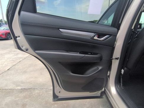Used 2025 MAZDA CX-5 AWD 2.5 S w/ Select Package image 26
