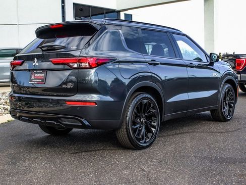 New 2025 Mitsubishi Outlander SEL Black Edition image 6