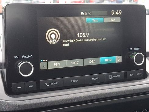 Certified 2025 Honda Accord LX image 17