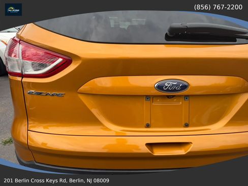 Used 2016 Ford Escape SE w/ Equipment Group 201A FWD image 33