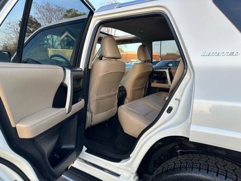 Used 2011 Toyota 4Runner Limited image 13