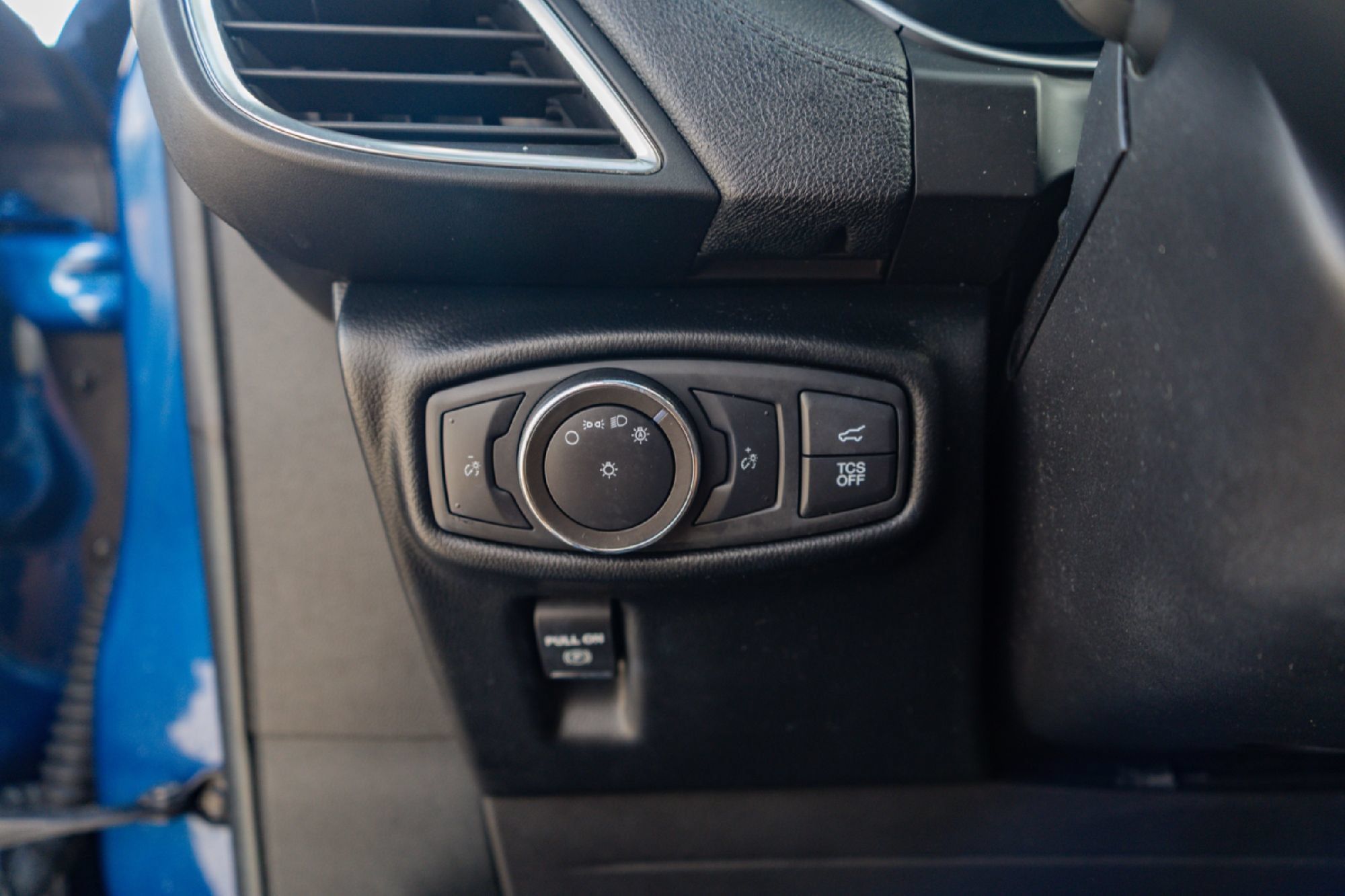 Used 2020 Lincoln Nautilus FWD w/ Equipment Group 101A image 18