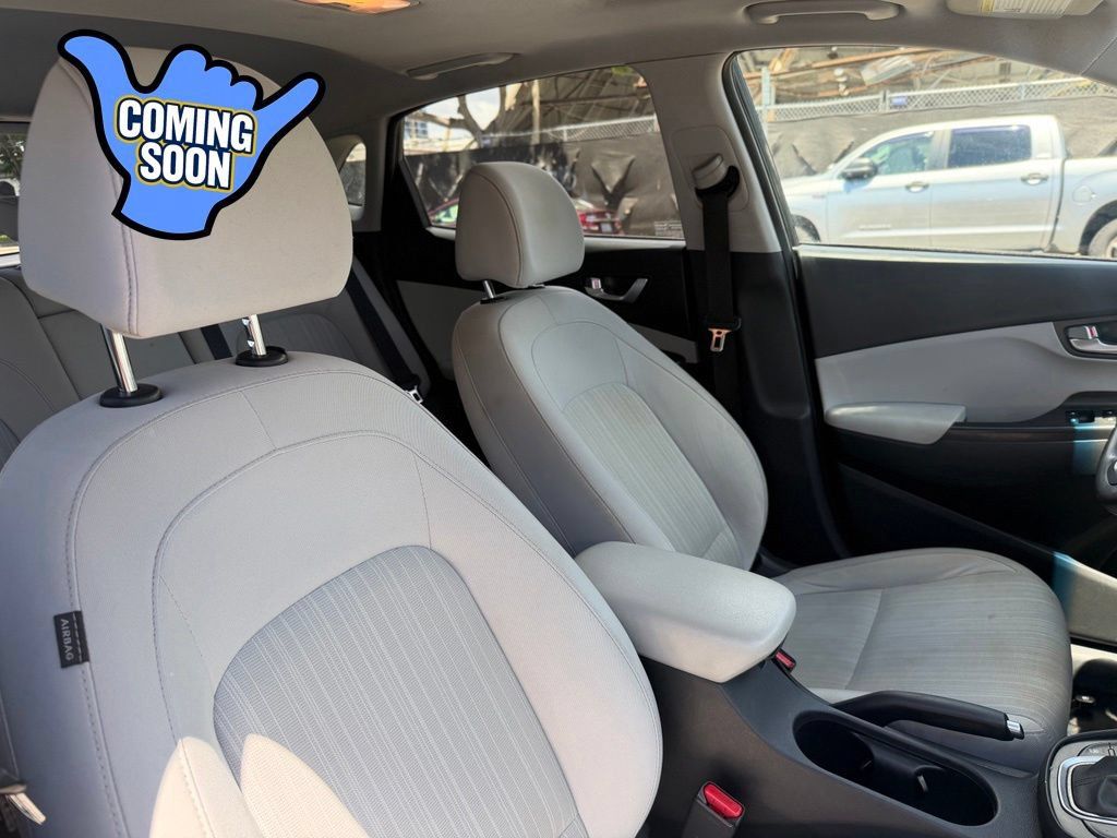 Used 2022 Hyundai Kona SEL w/ Convenience Package FWD image 15