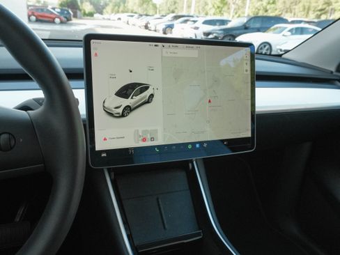 Used 2020 Tesla Model Y Long Range AWD/4WD image 20