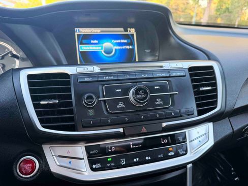 Used 2014 Honda Accord EX image 23