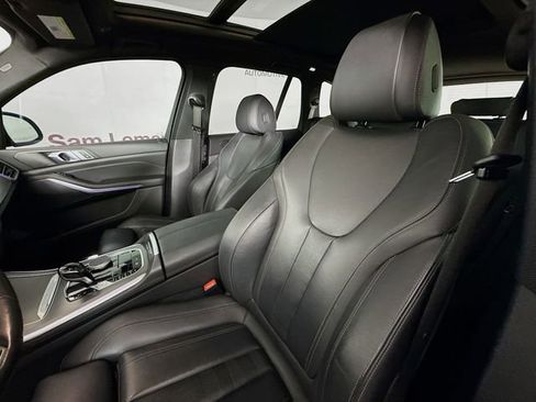 Used 2021 BMW X5 xDrive40i w/ M Sport Package image 21